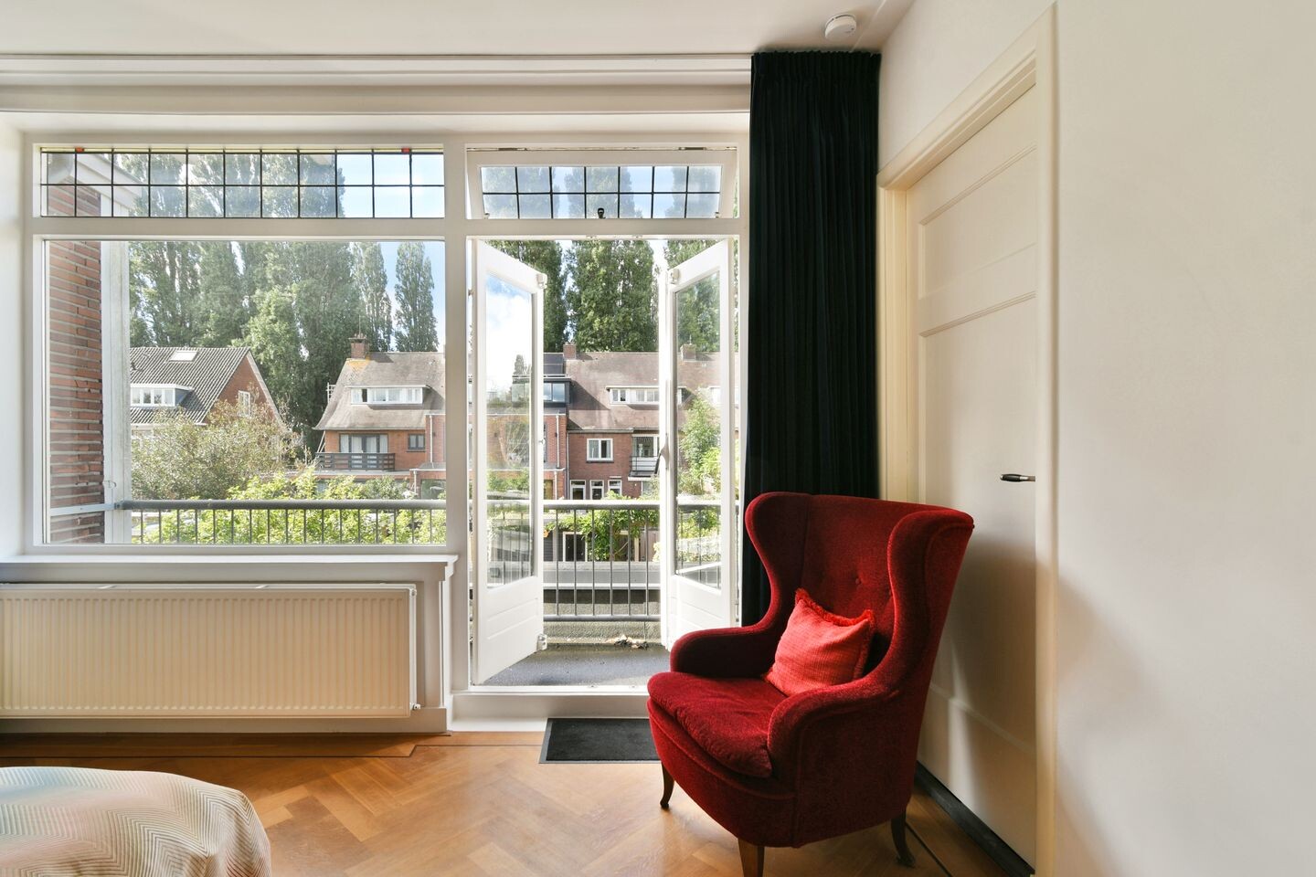 Tussenwoning te koop: Van der Veerelaan 33, Amstelveen