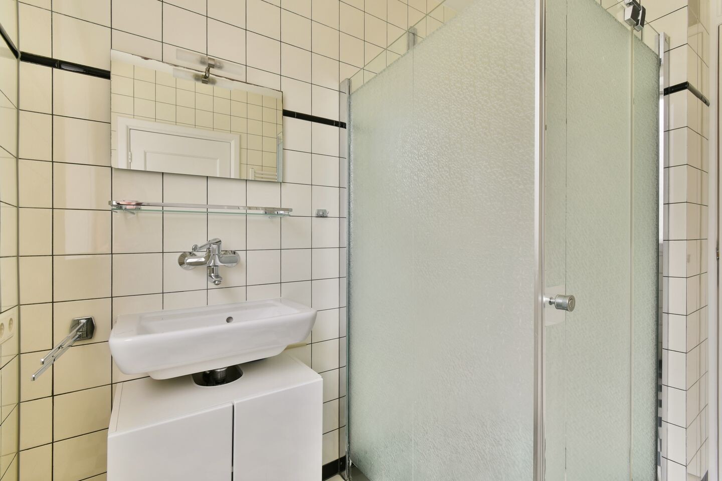 Tussenwoning te koop: Van der Veerelaan 33, Amstelveen