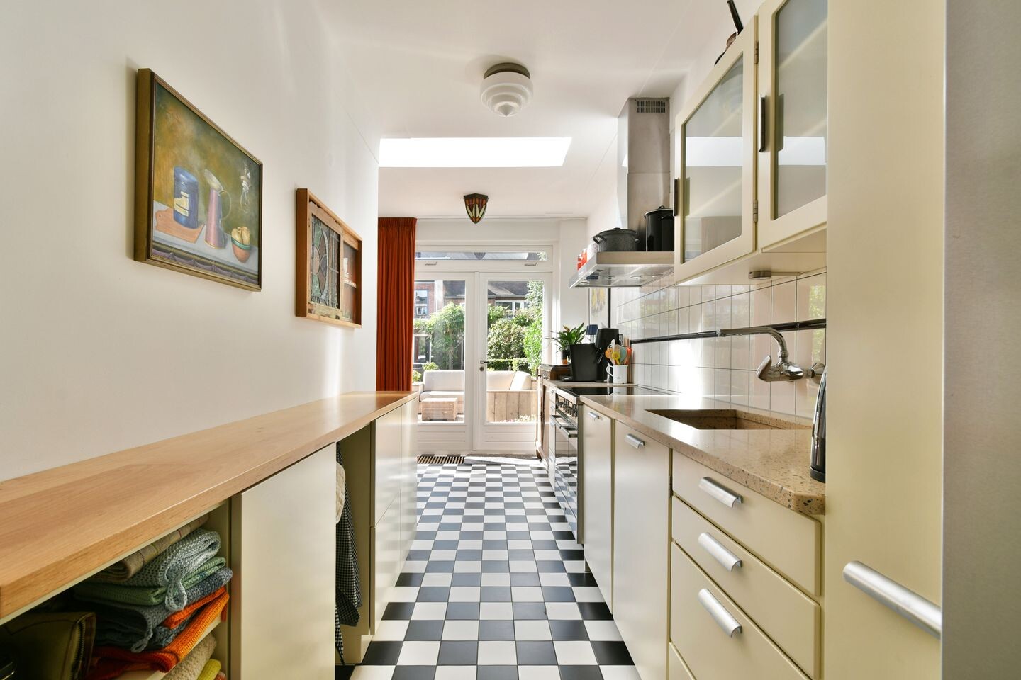 Tussenwoning te koop: Van der Veerelaan 33, Amstelveen