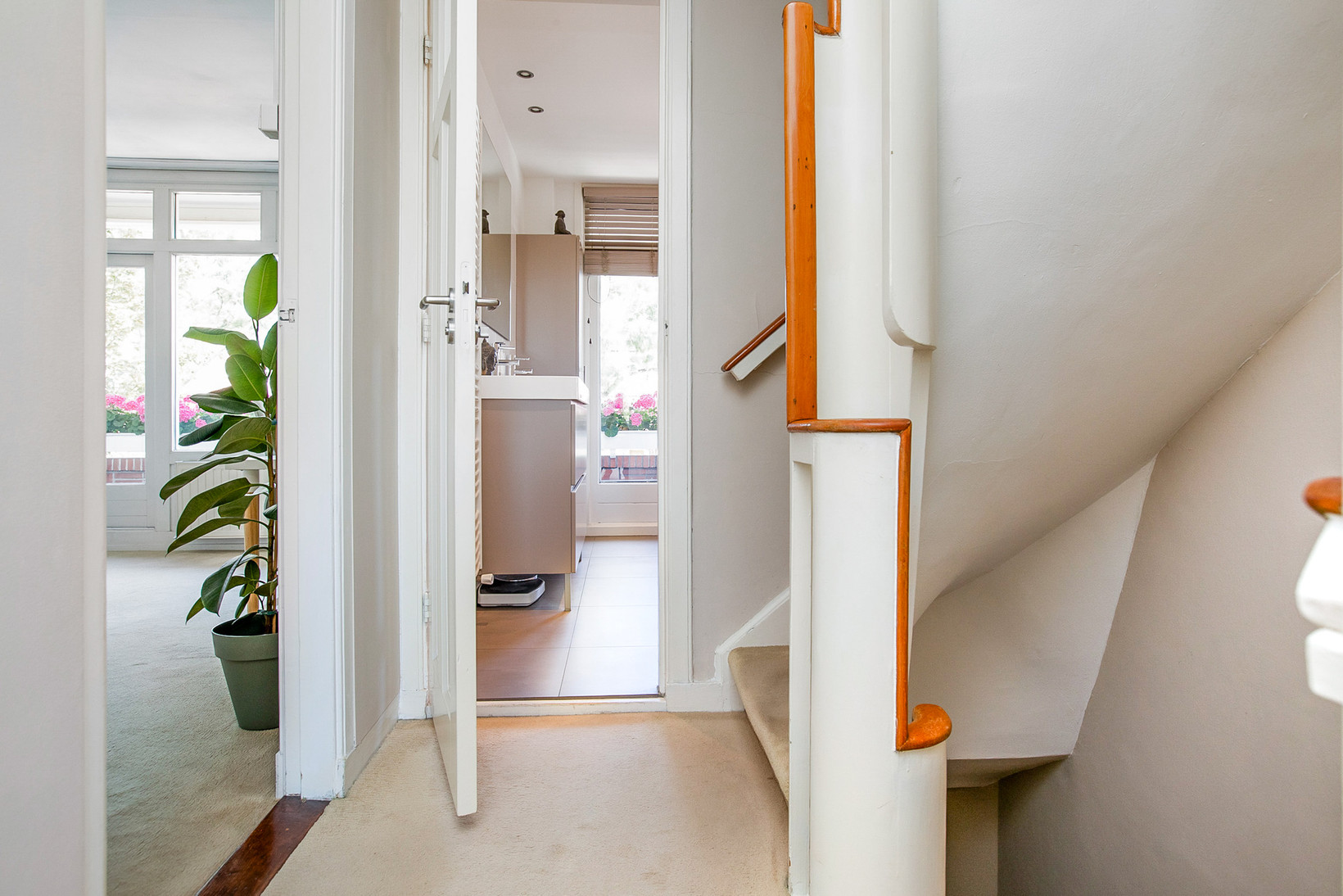 Tussenwoning te koop: Keizer Karelweg 341, Amstelveen
