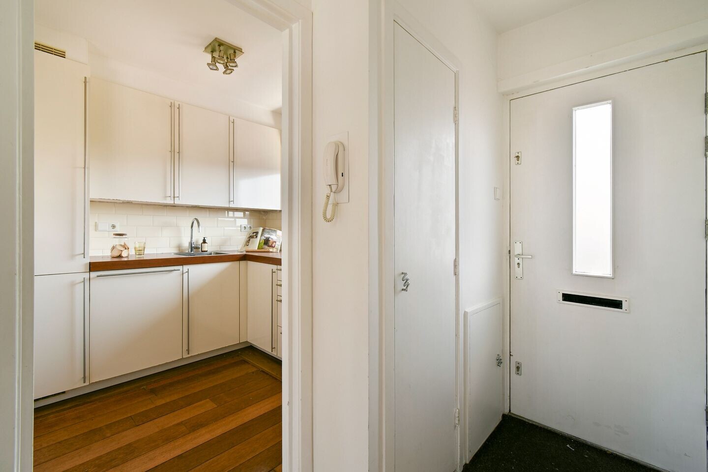 Appartement te koop: Mr. G. Groen van Prinstererlaan 401, Amstelveen
