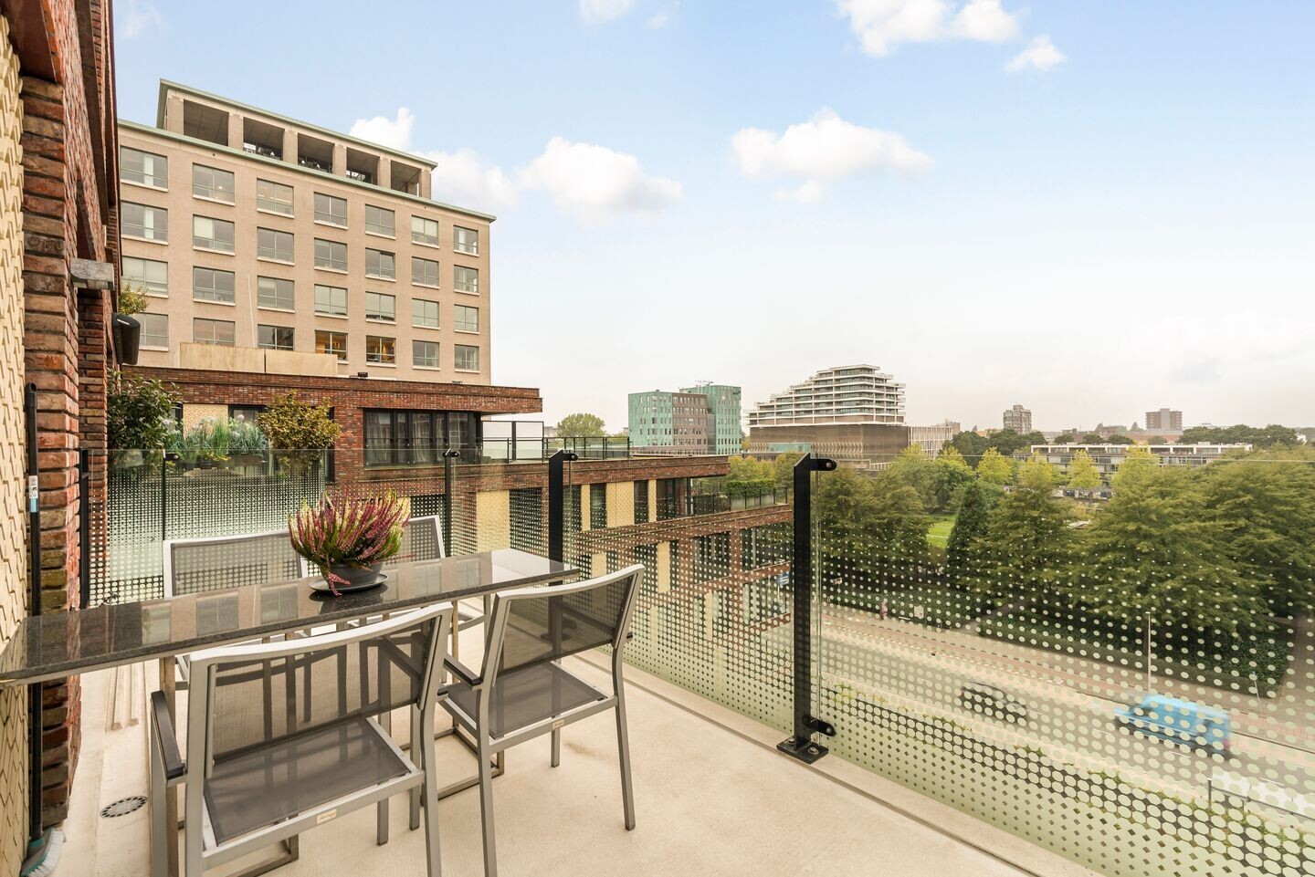 Appartement te koop: Stroombaan 45, Amstelveen