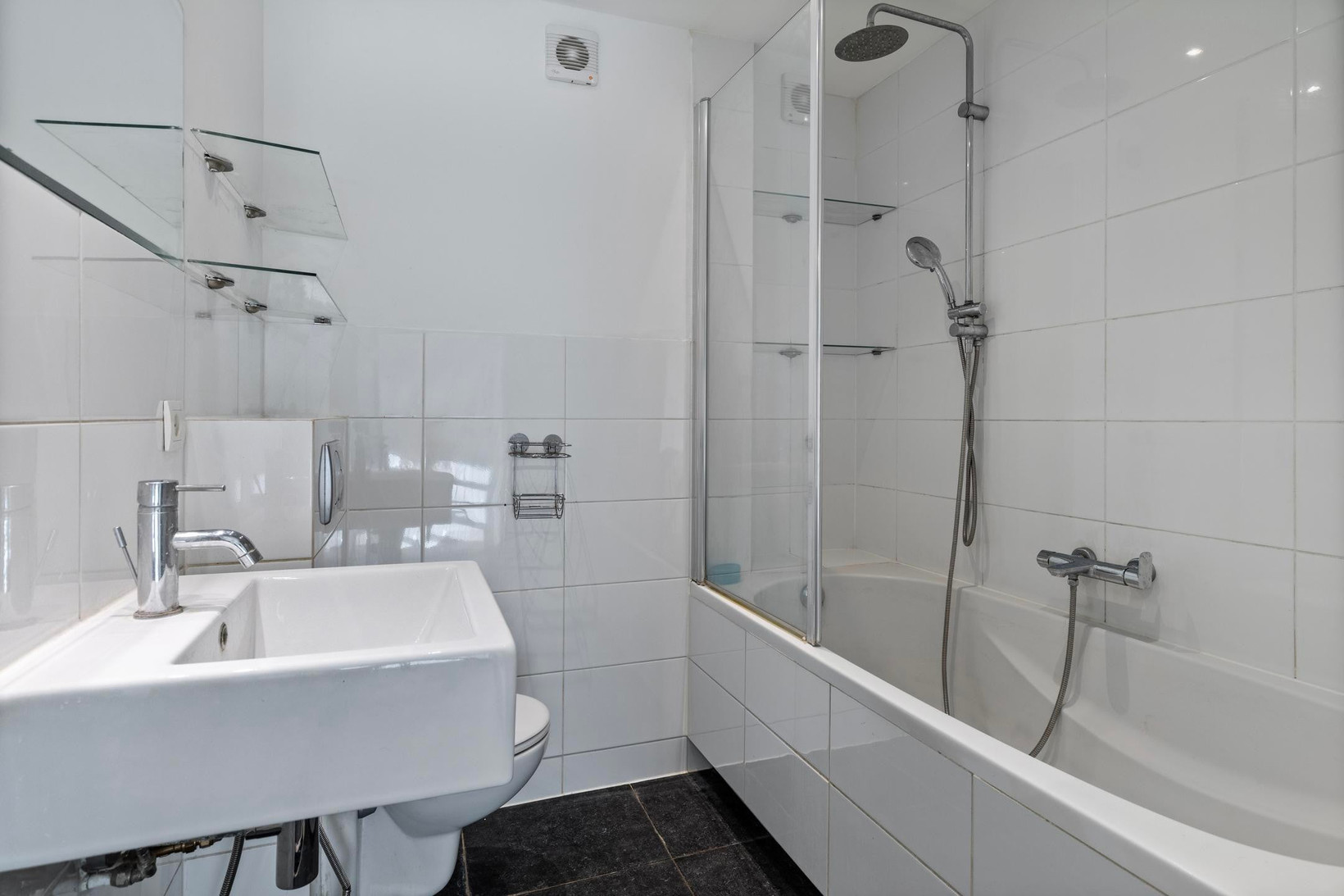 Tussenwoning te koop: Gerard Doulaan 33, Amstelveen