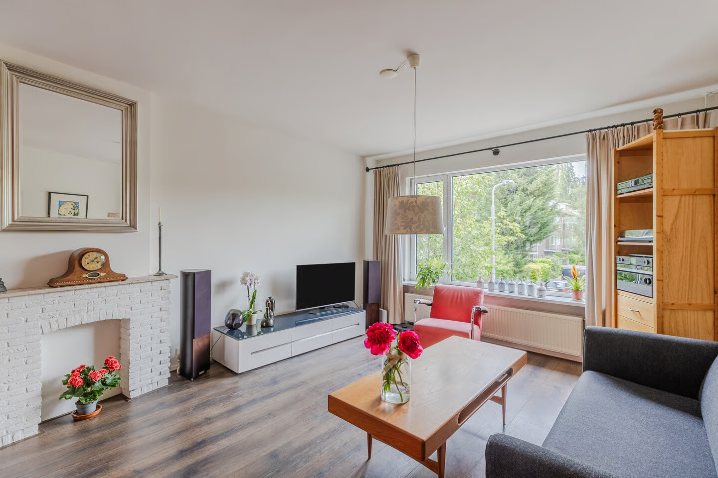 Appartement te koop: Ferdinand Bolweg 81, Amstelveen