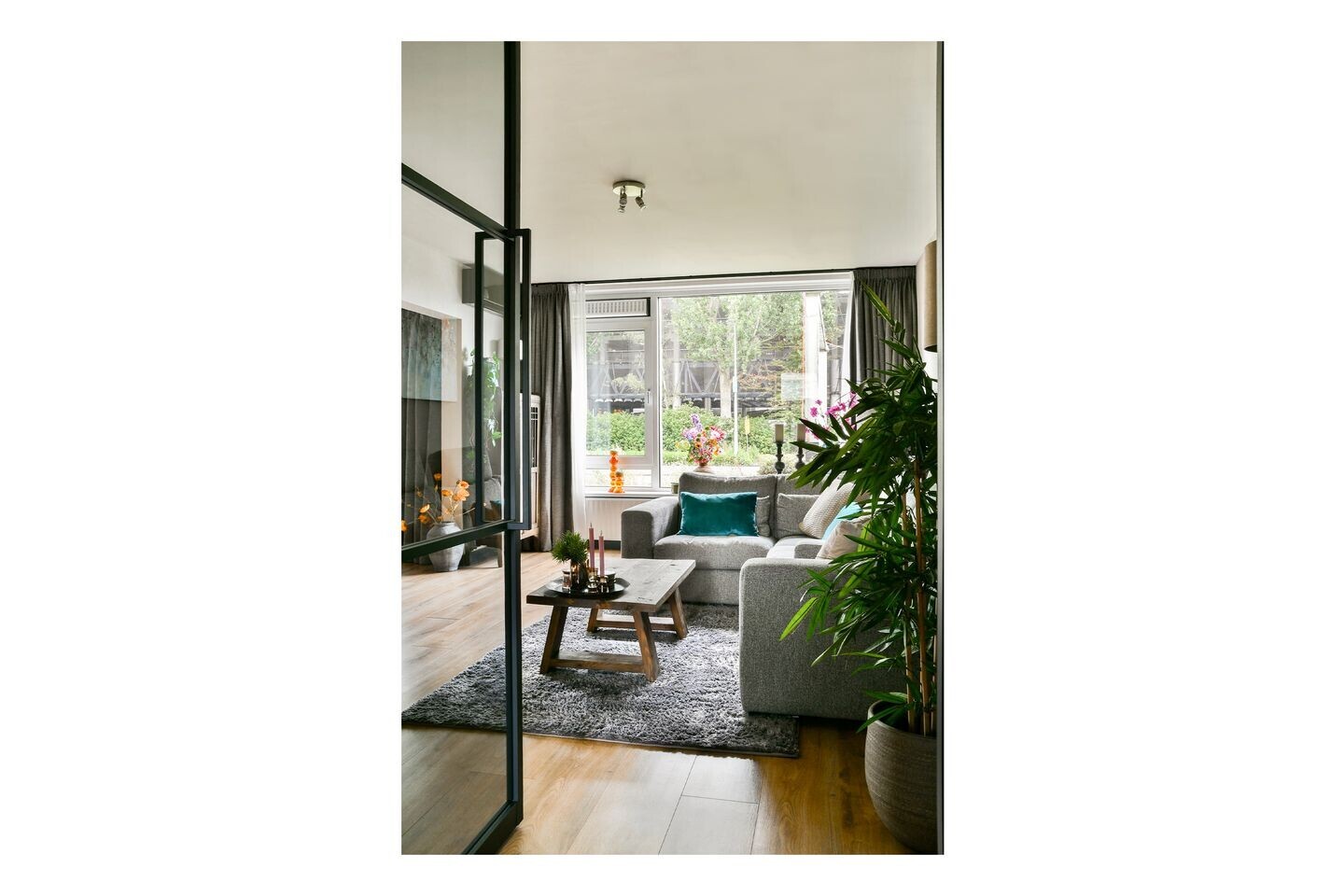 Appartement te koop: Mr. F.A. van Hallweg 58, Amstelveen