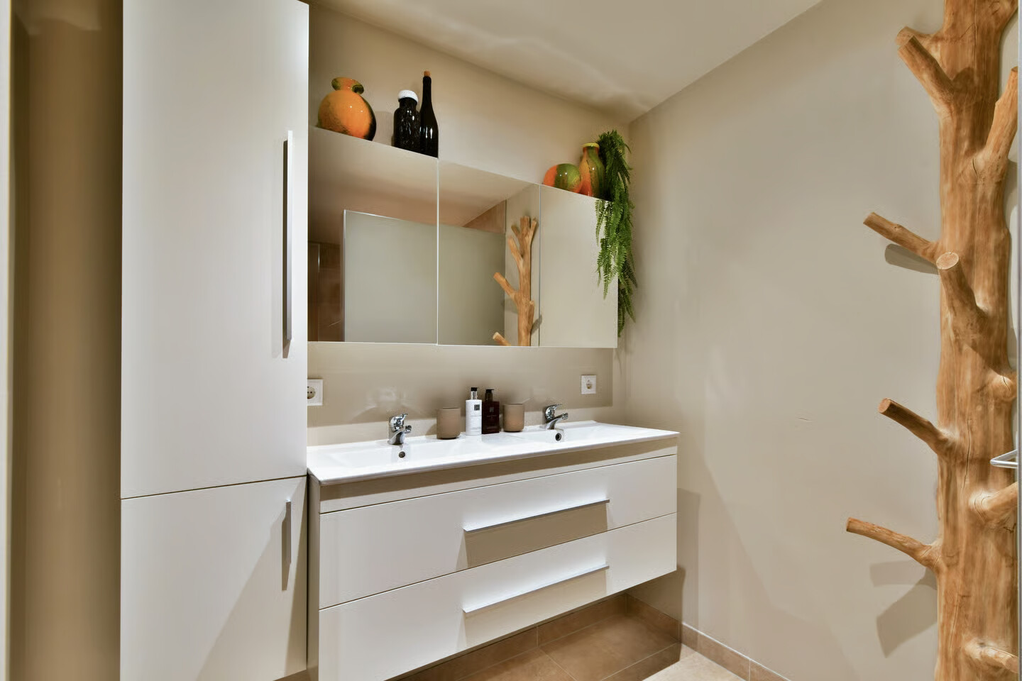 Appartement te koop: Mr. F.A. van Hallweg 58, Amstelveen