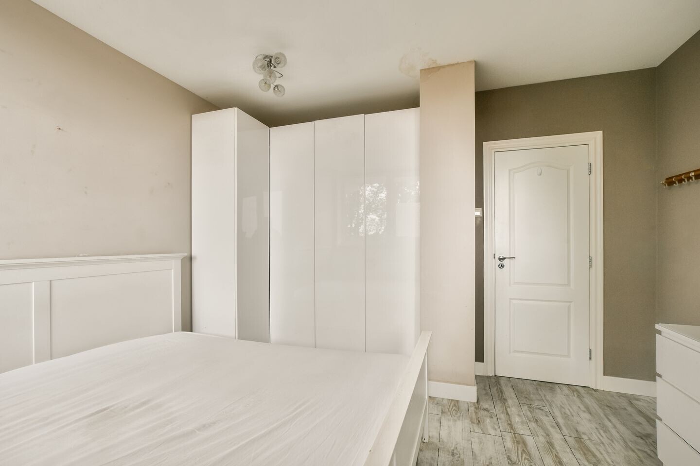 Appartement te koop: Mr. F.A. van Hallweg 146, Amstelveen