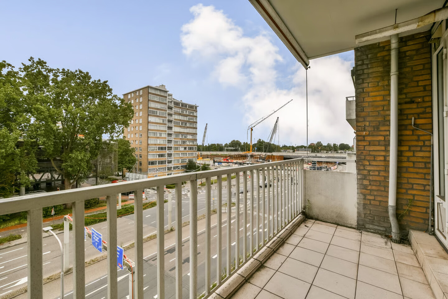 Appartement te koop: Mr. F.A. van Hallweg 146, Amstelveen