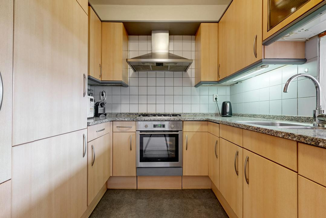 Twee-onder-één-kap te koop: Nieuwe Karselaan 15, Amstelveen