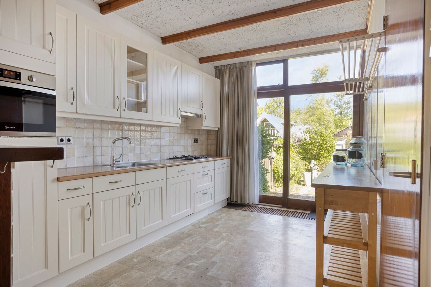 Tussenwoning te koop: Oude Karselaan 12, Amstelveen