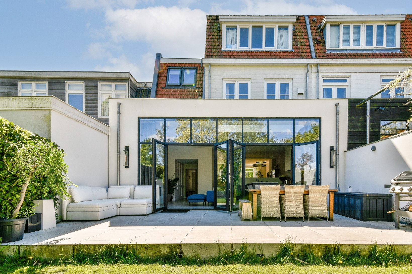 Tussenwoning te koop: Oude Karselaan 24, Amstelveen