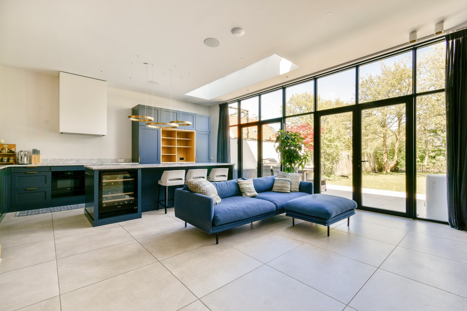 Tussenwoning te koop: Oude Karselaan 24, Amstelveen