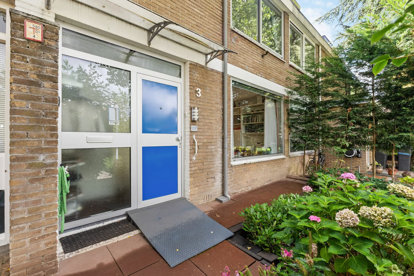 Tussenwoning te koop: Top Naefflaan 3, Amstelveen
