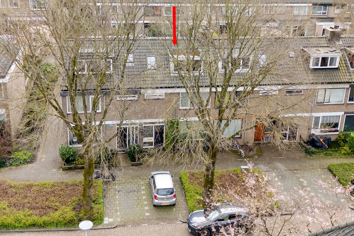 Tussenwoning te koop: Top Naefflaan 19, Amstelveen