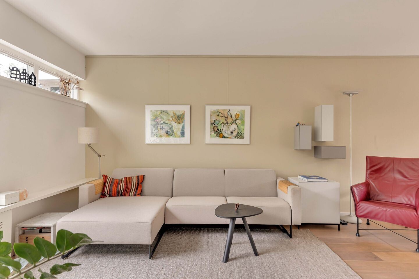 Tussenwoning te koop: Top Naefflaan 4, Amstelveen