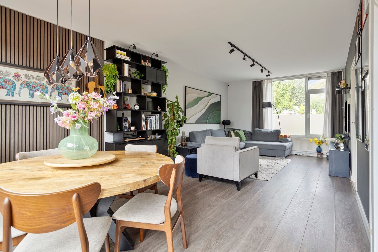 Tussenwoning te koop: Else Mauhsstraat 8, Amstelveen