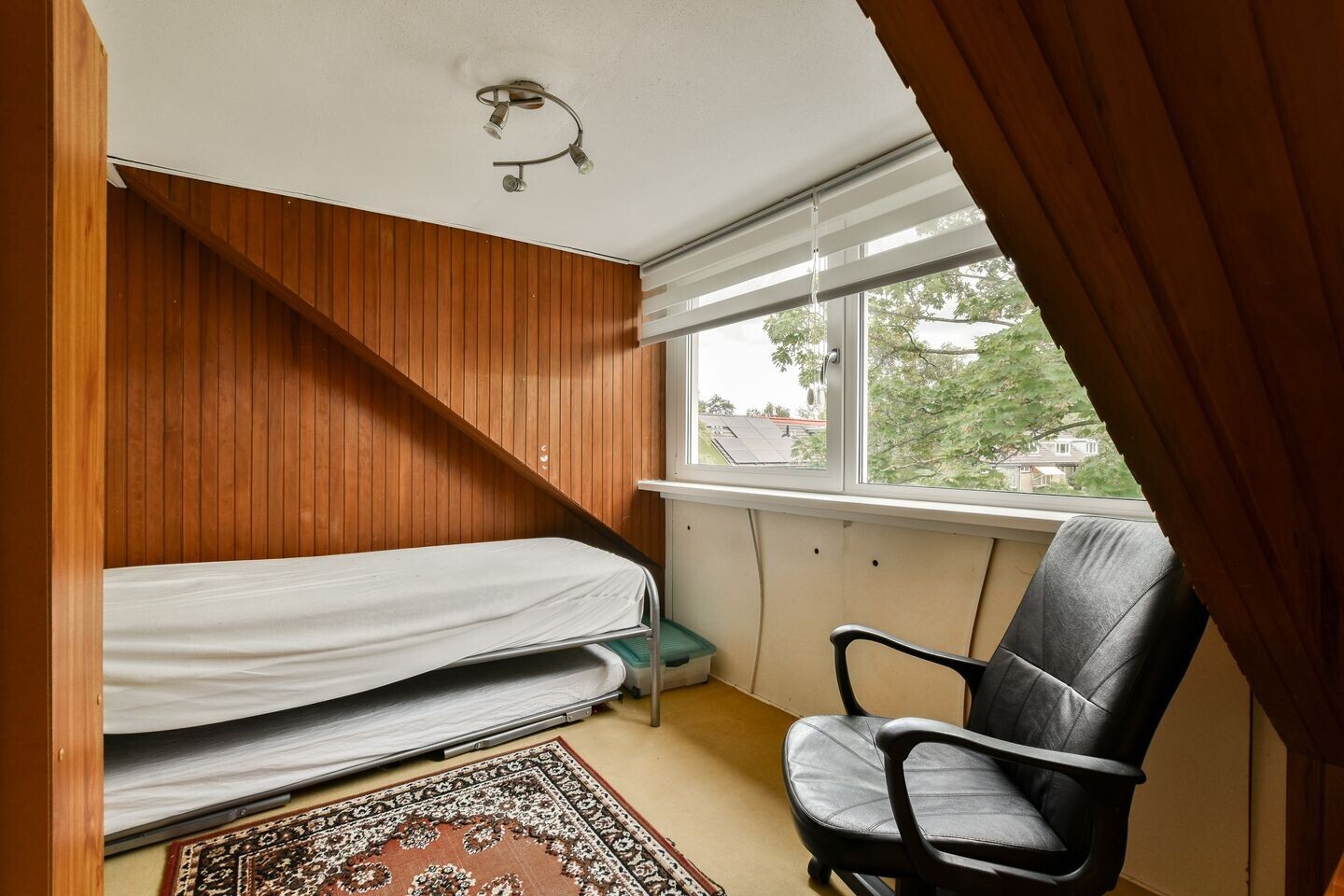 Tussenwoning te koop: Belle van Zuylenlaan 24, Amstelveen