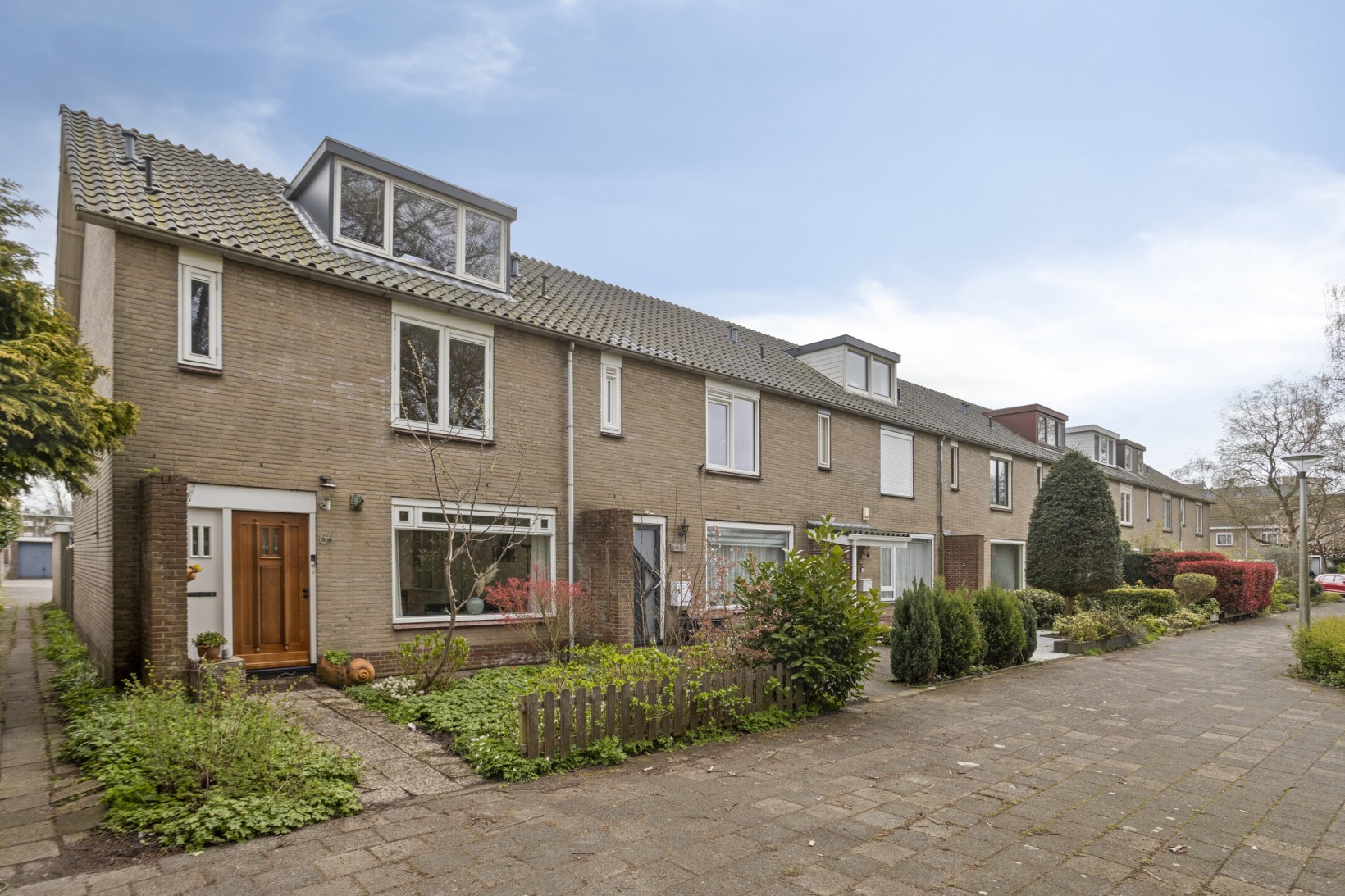 Hoekwoning te koop: Lohengrinstraat 64, Amstelveen