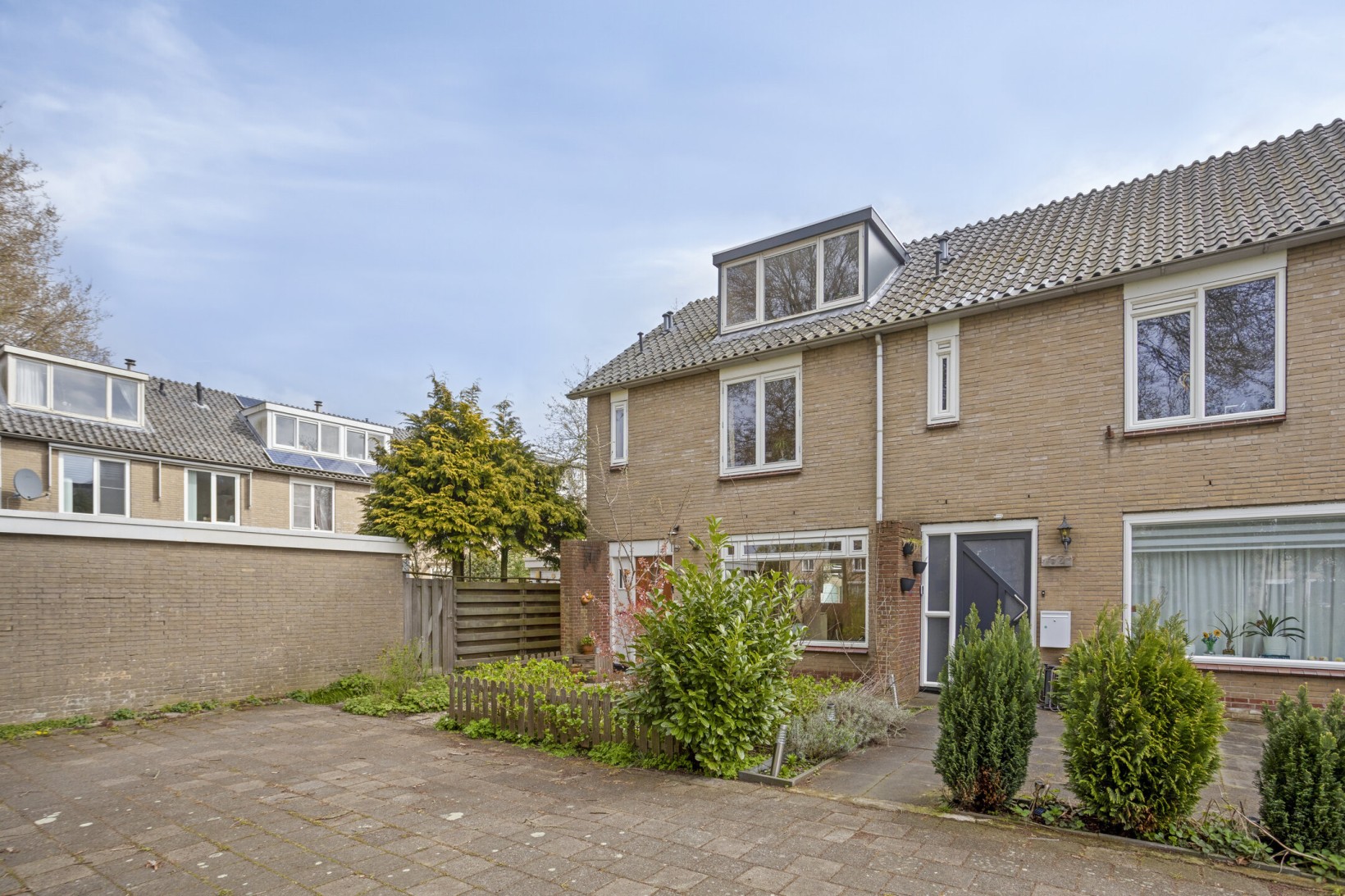 Hoekwoning te koop: Lohengrinstraat 64, Amstelveen