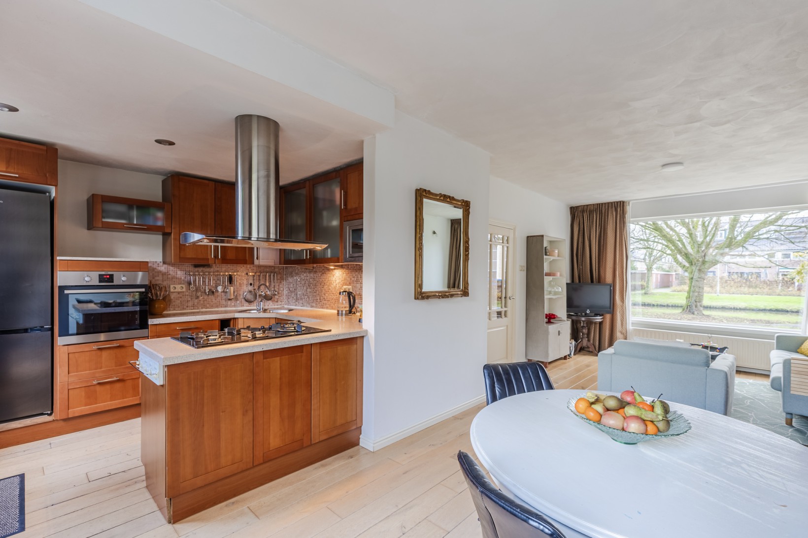 Tussenwoning te koop: De Parelvisserslaan 114, Amstelveen