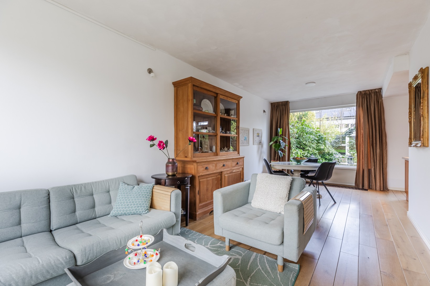 Tussenwoning te koop: De Parelvisserslaan 114, Amstelveen