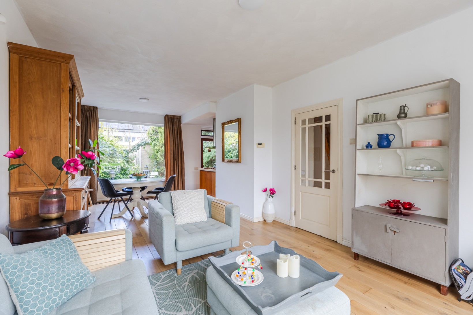 Tussenwoning te koop: De Parelvisserslaan 114, Amstelveen