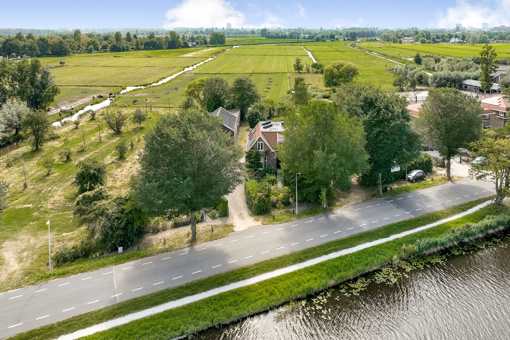 Twee-onder-één-kap te koop: Amsteldijk Noord 136, Amstelveen