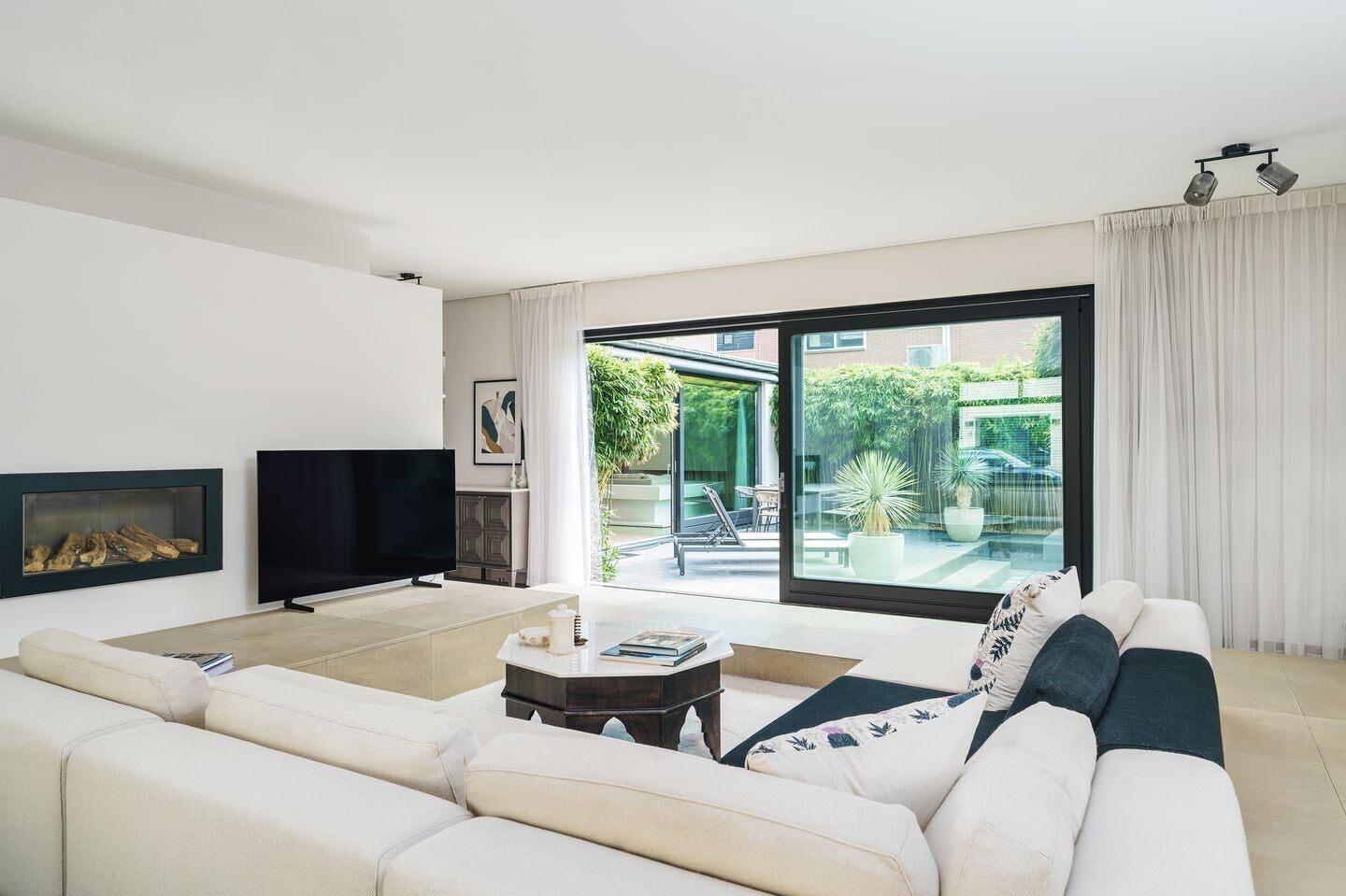 Tussenwoning te koop: Olympiadelaan 8, Amstelveen