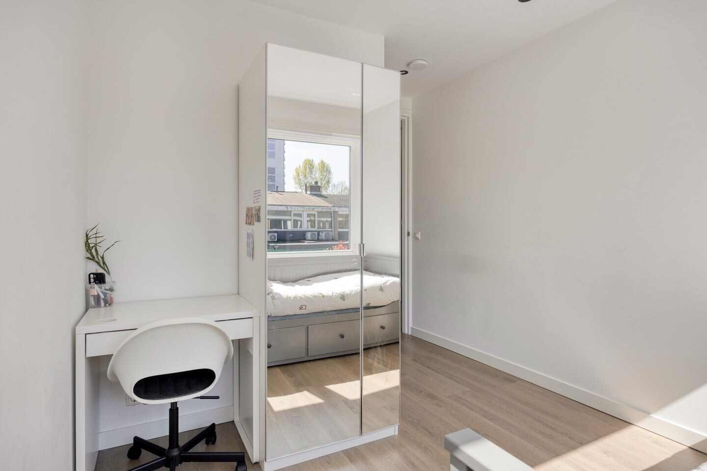 Hoekwoning te koop: Maarten Lutherweg 214, Amstelveen