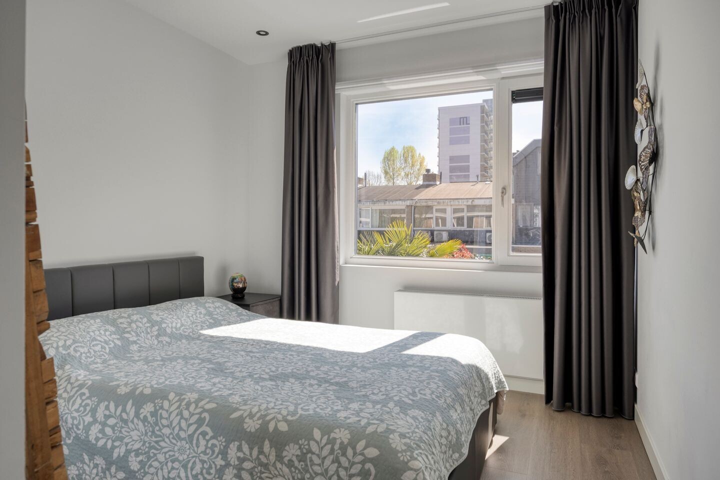 Hoekwoning te koop: Maarten Lutherweg 214, Amstelveen
