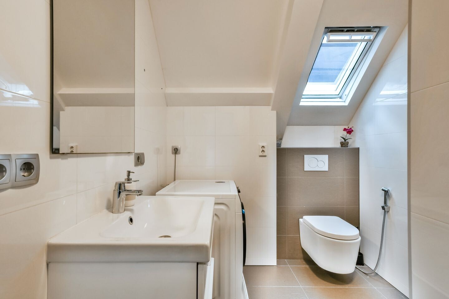 Tussenwoning te koop: Thomas à Kempislaan 15, Amstelveen