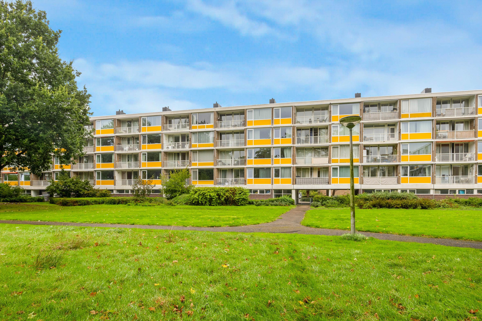 Appartement te koop: Franciscus van Assisiëlaan 107, Amstelveen