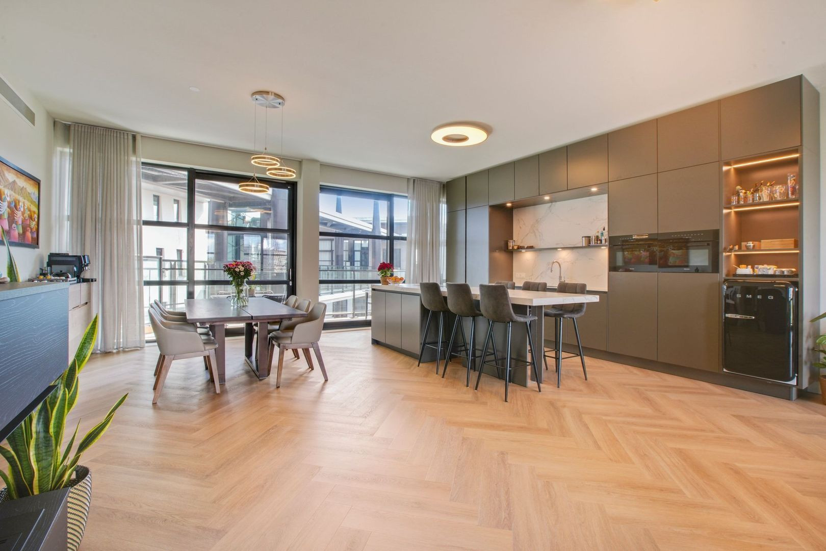 Appartement te koop: Burgemeester Rijnderslaan 628, Amstelveen