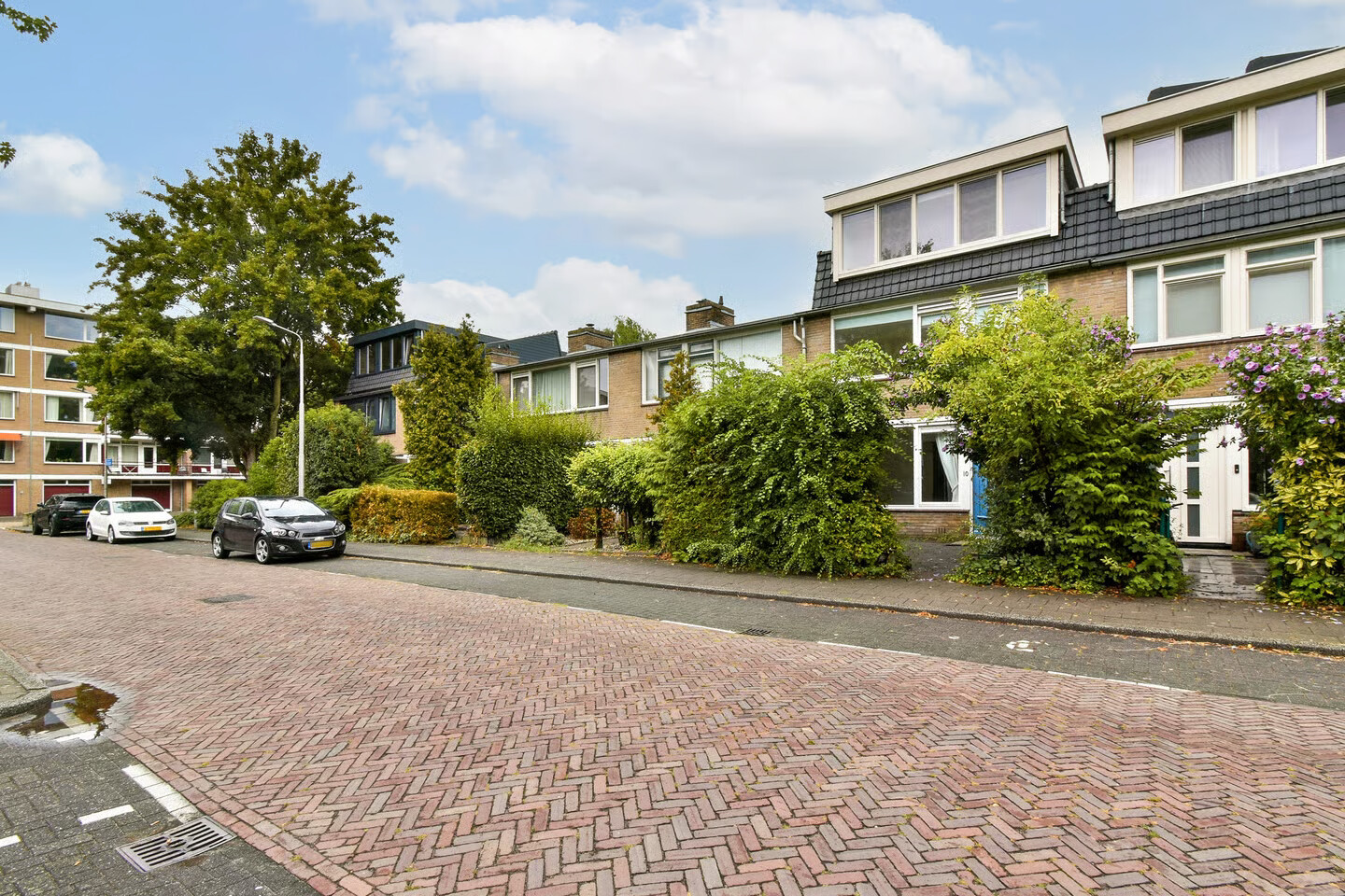Tussenwoning te koop: Dr. Allard Piersonstraat 10, Amstelveen