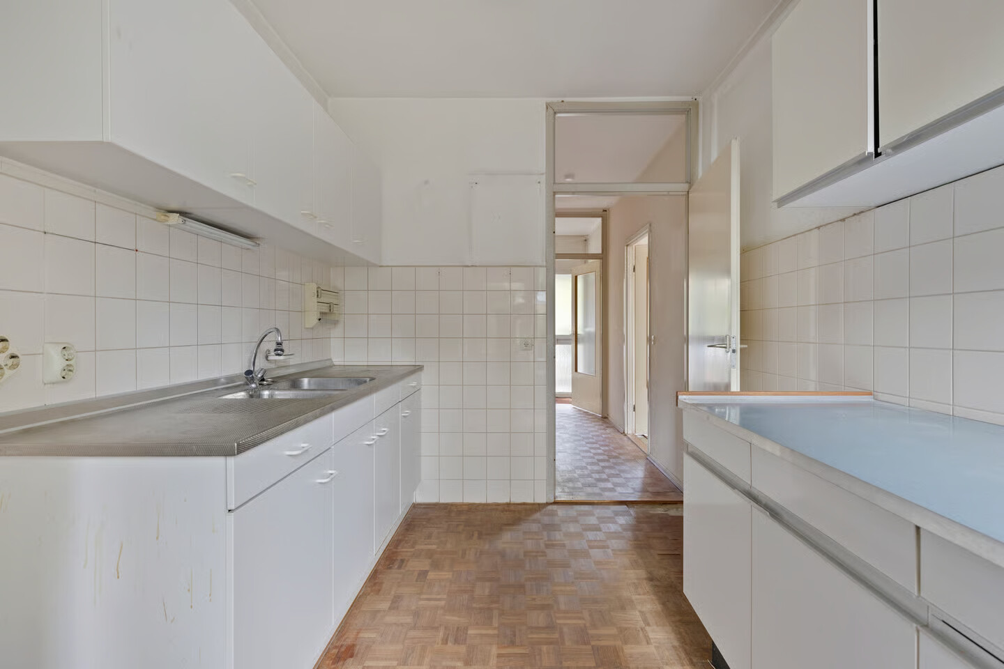 Tussenwoning te koop: In de Wolken 79, Amstelveen