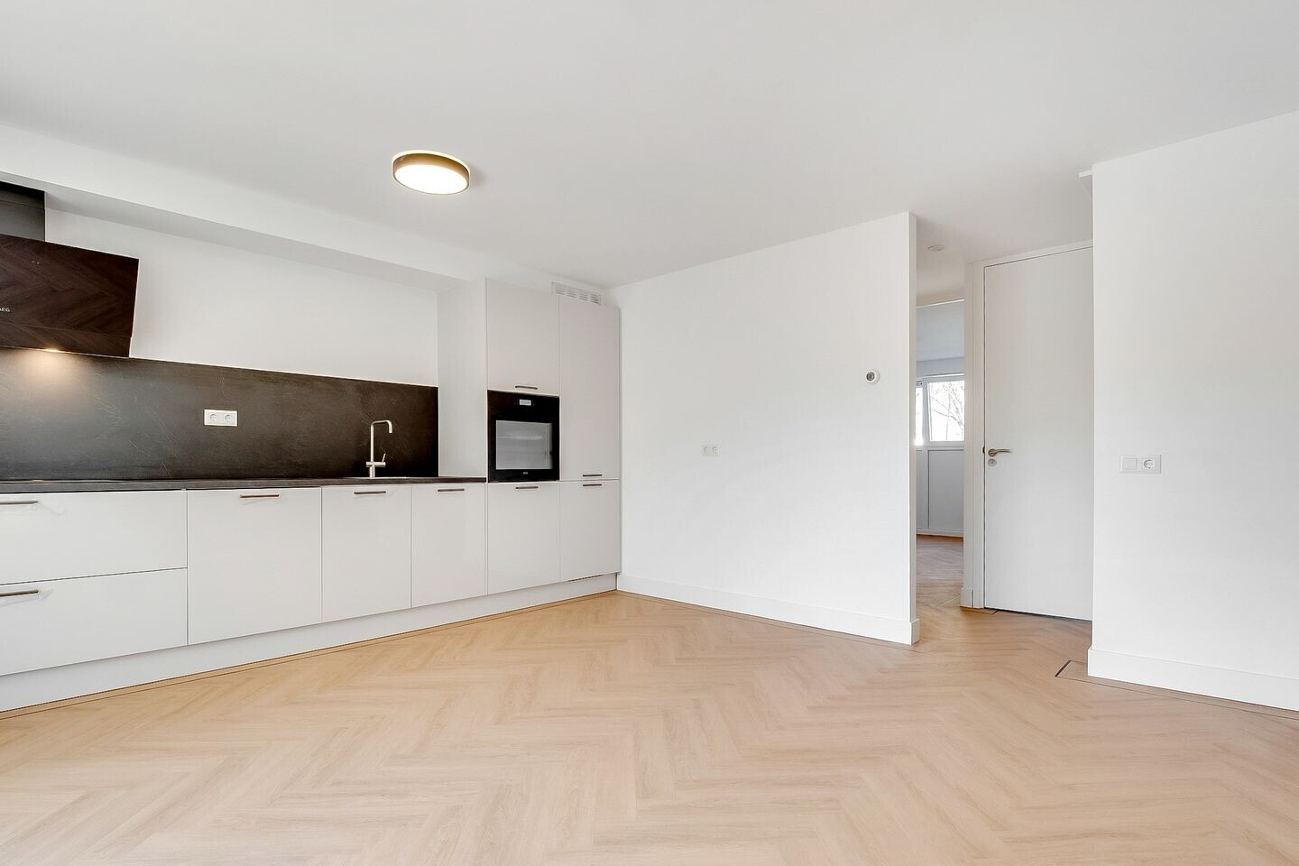 Tussenwoning te koop: Majella 19, Amstelveen