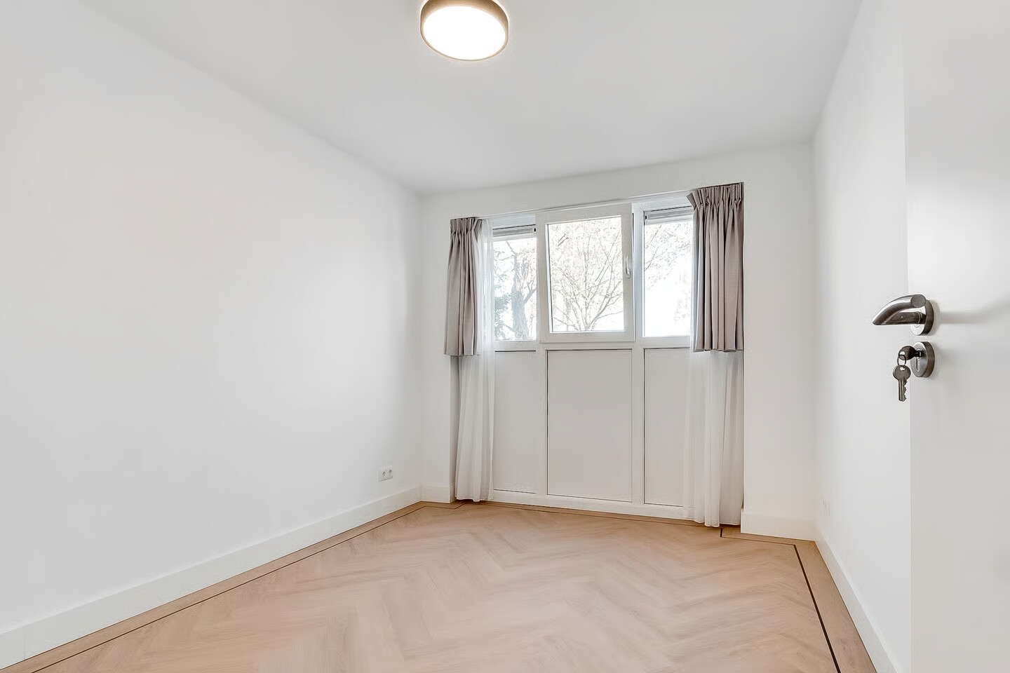Tussenwoning te koop: Majella 19, Amstelveen