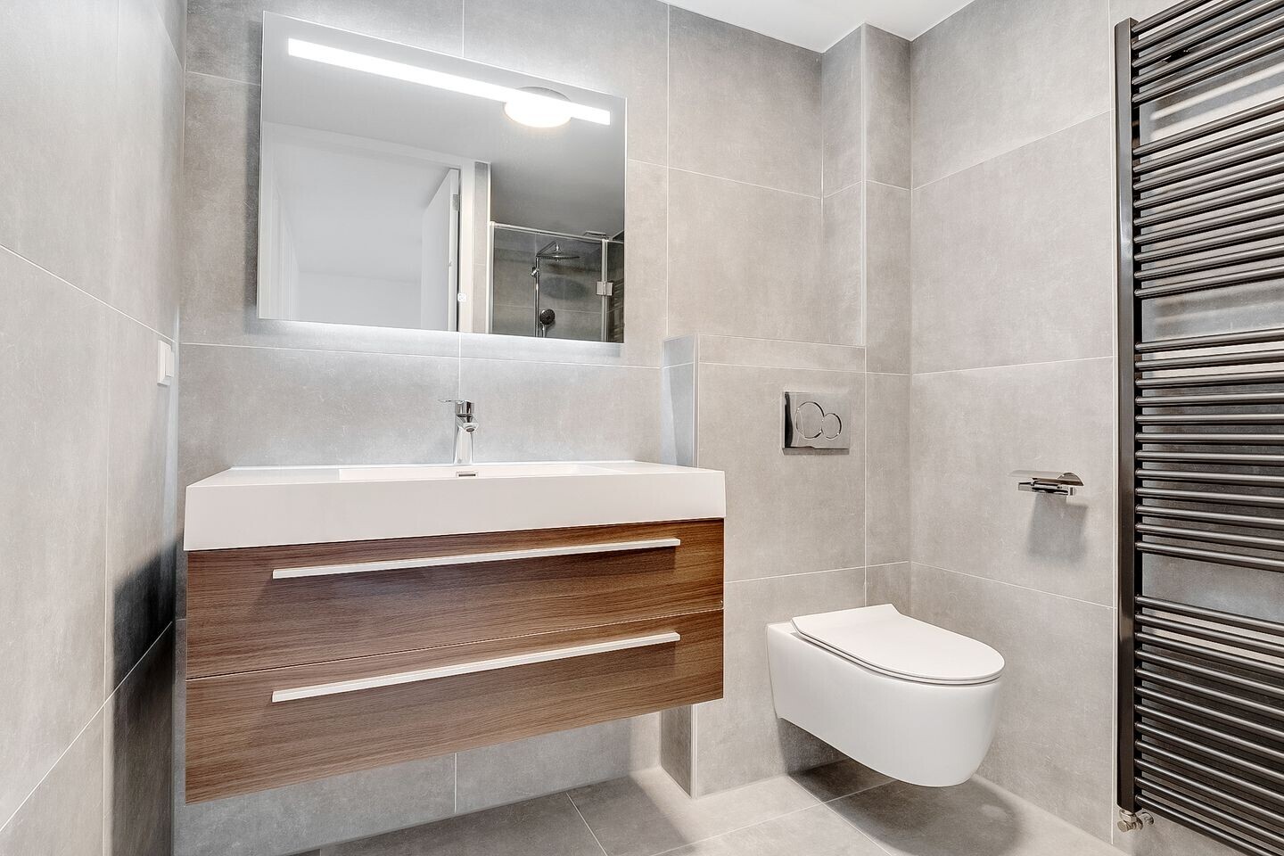 Tussenwoning te koop: Majella 19, Amstelveen