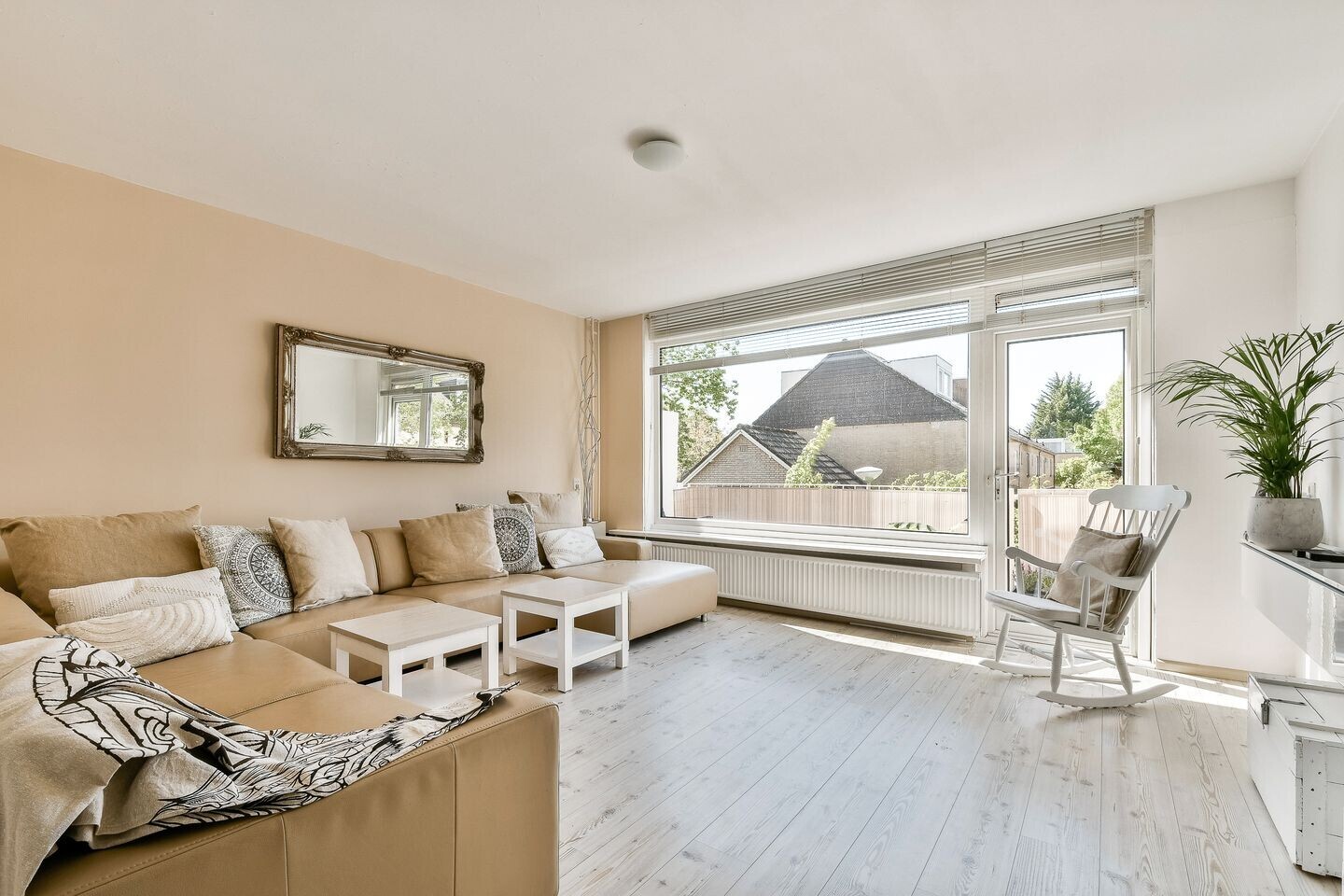 Hoekwoning te koop: Rigi 1, Amstelveen
