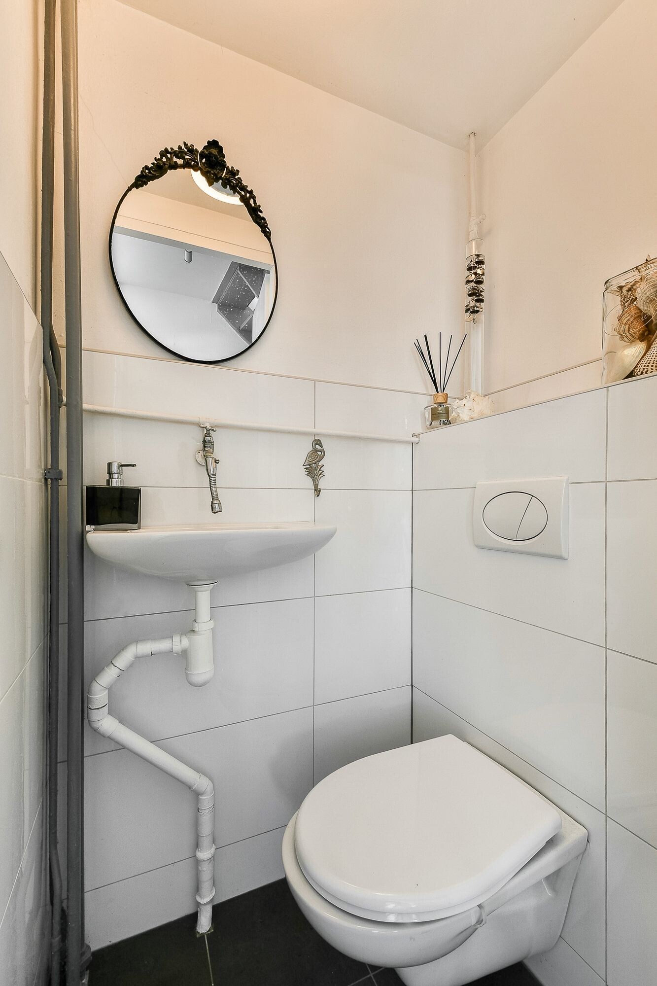 Hoekwoning te koop: Rigi 1, Amstelveen