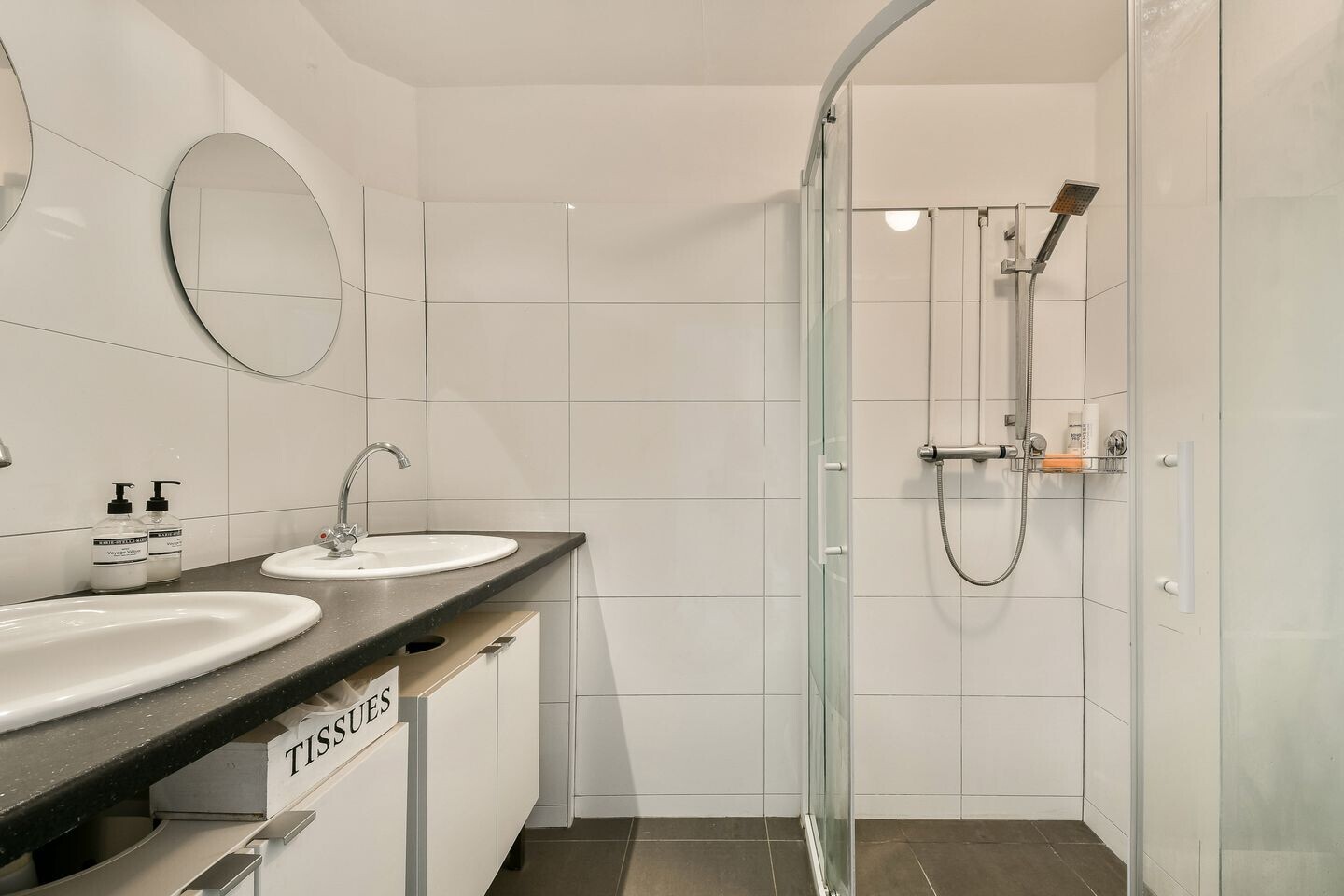 Hoekwoning te koop: Rigi 1, Amstelveen