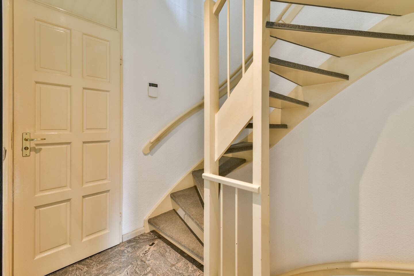 Hoekwoning te koop: Donau 3, Amstelveen