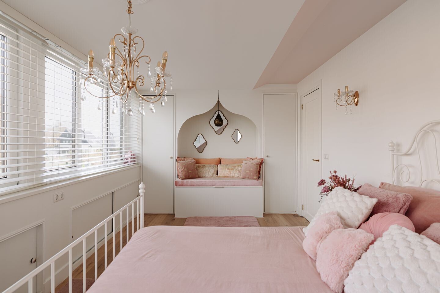 Vrijstaande woning te koop: Turfschip 2, Amstelveen
