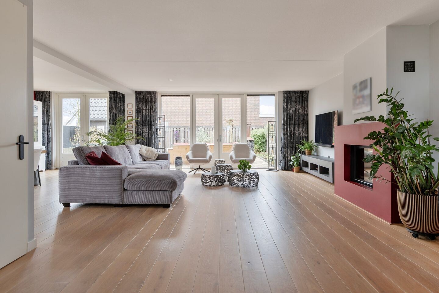Hoekwoning te koop: Jane Addamslaan 125, Amstelveen