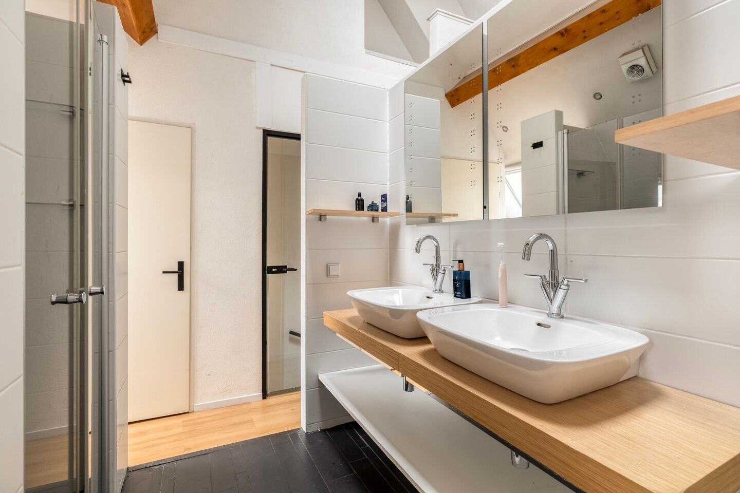 Hoekwoning te koop: Jane Addamslaan 6, Amstelveen