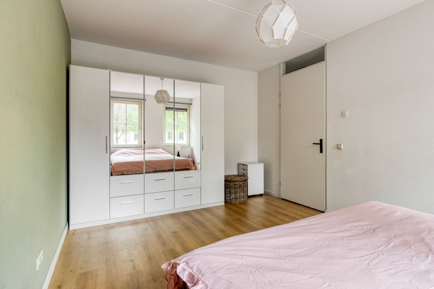 Hoekwoning te koop: Jane Addamslaan 6, Amstelveen