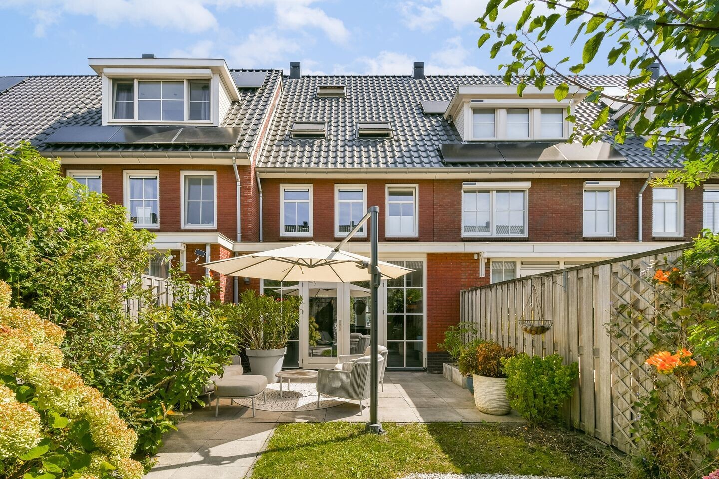 Tussenwoning te koop: Sterkenburg 34, Amstelveen