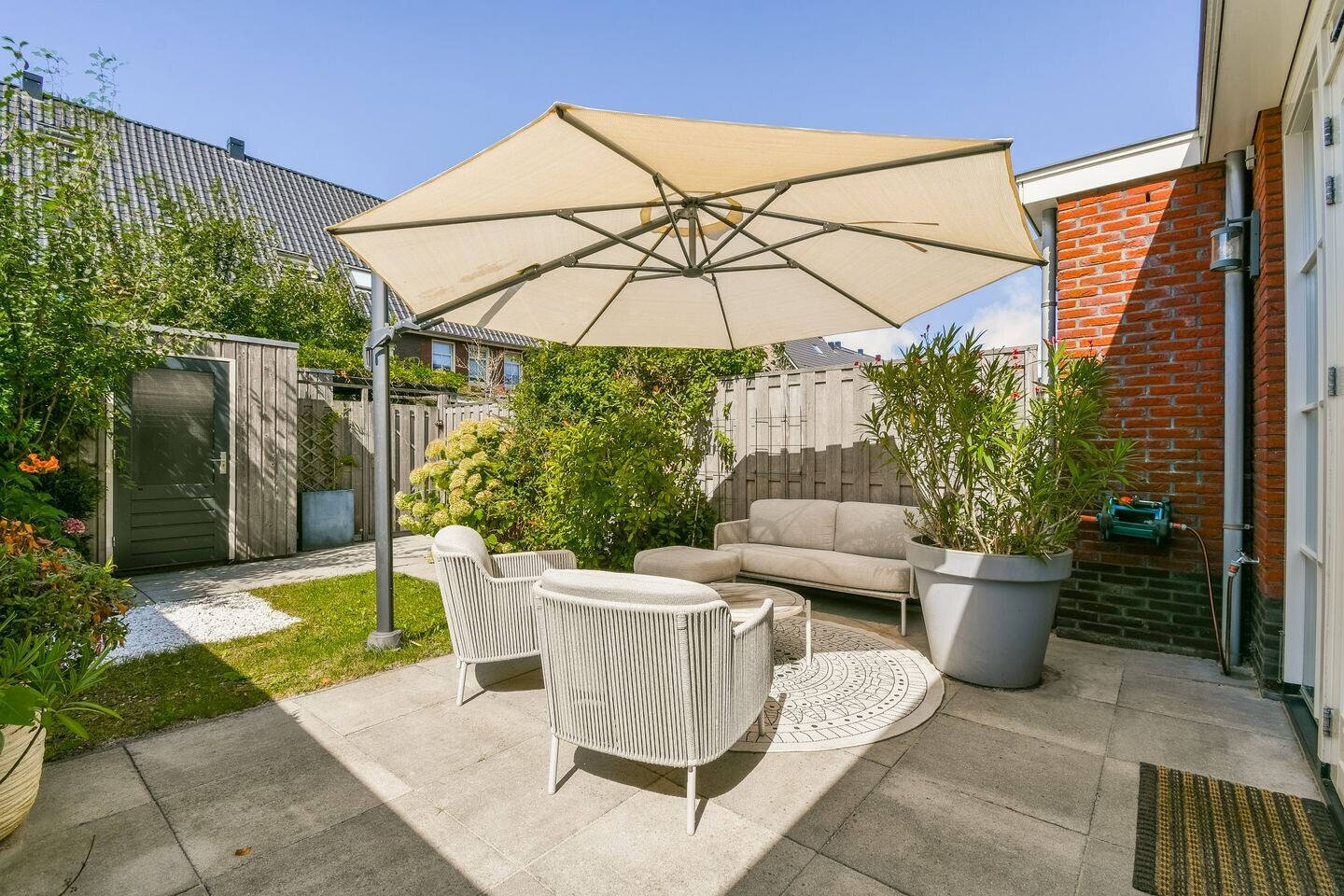 Tussenwoning te koop: Sterkenburg 34, Amstelveen