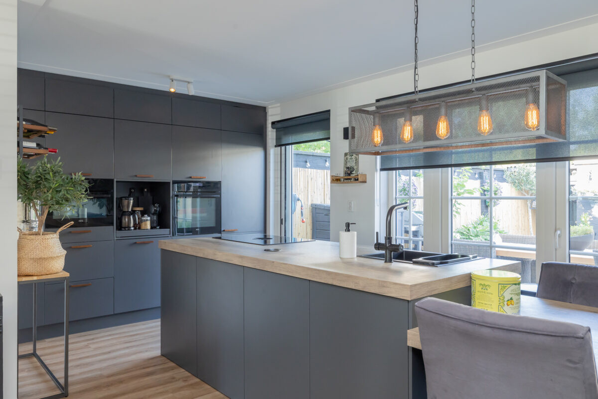 Hoekwoning te koop: Gunterstein 1, Amstelveen