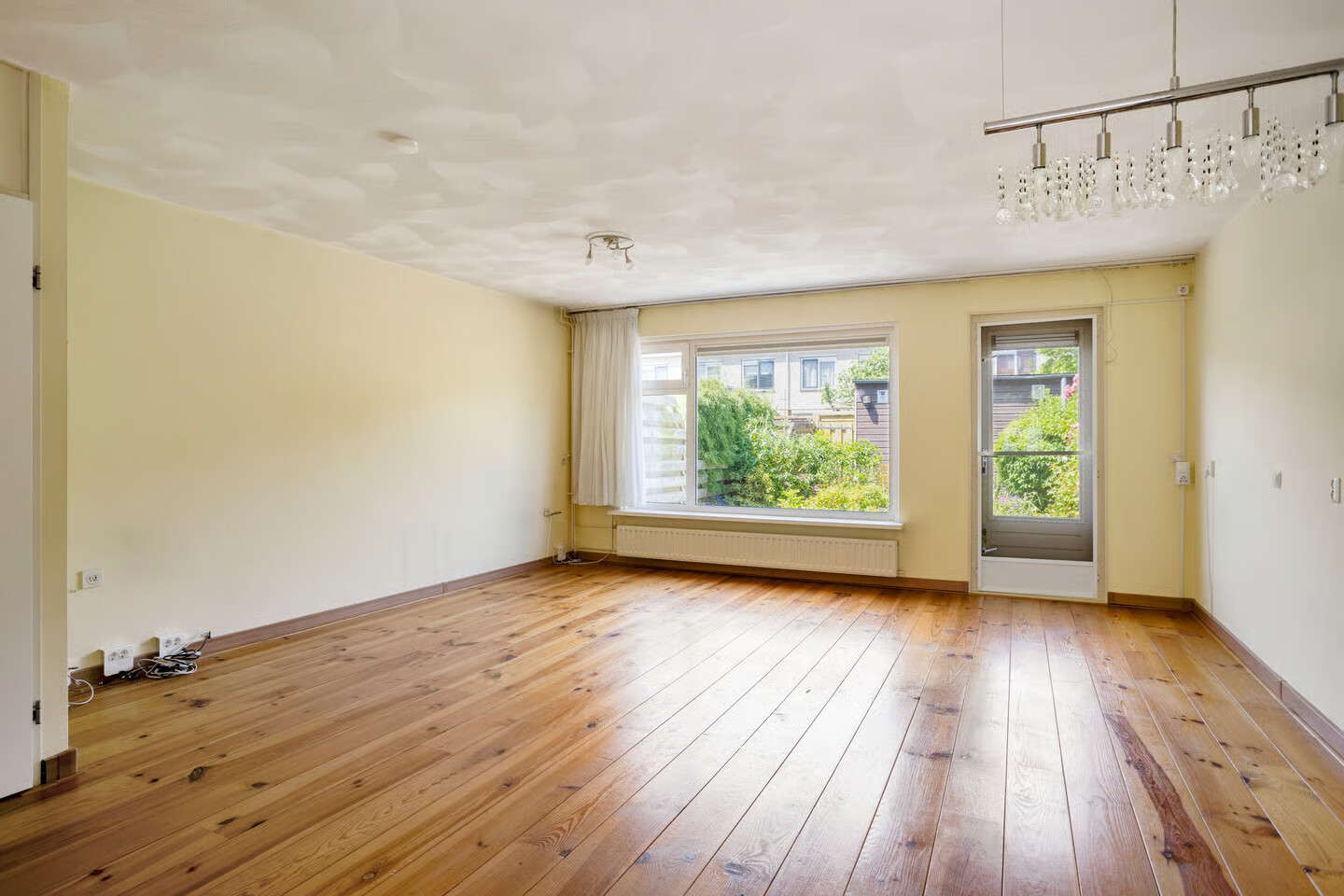 Tussenwoning te koop: Gaasterland 8, Amstelveen